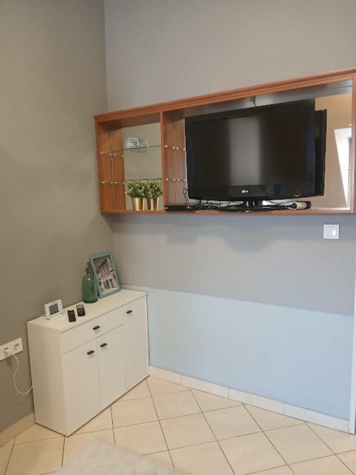 Soda Apartman Gyor Ngoại thất bức ảnh