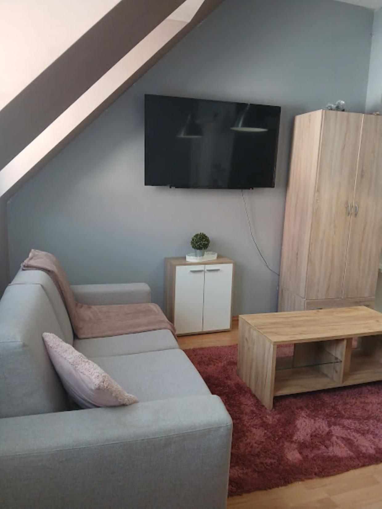 Soda Apartman Gyor Ngoại thất bức ảnh