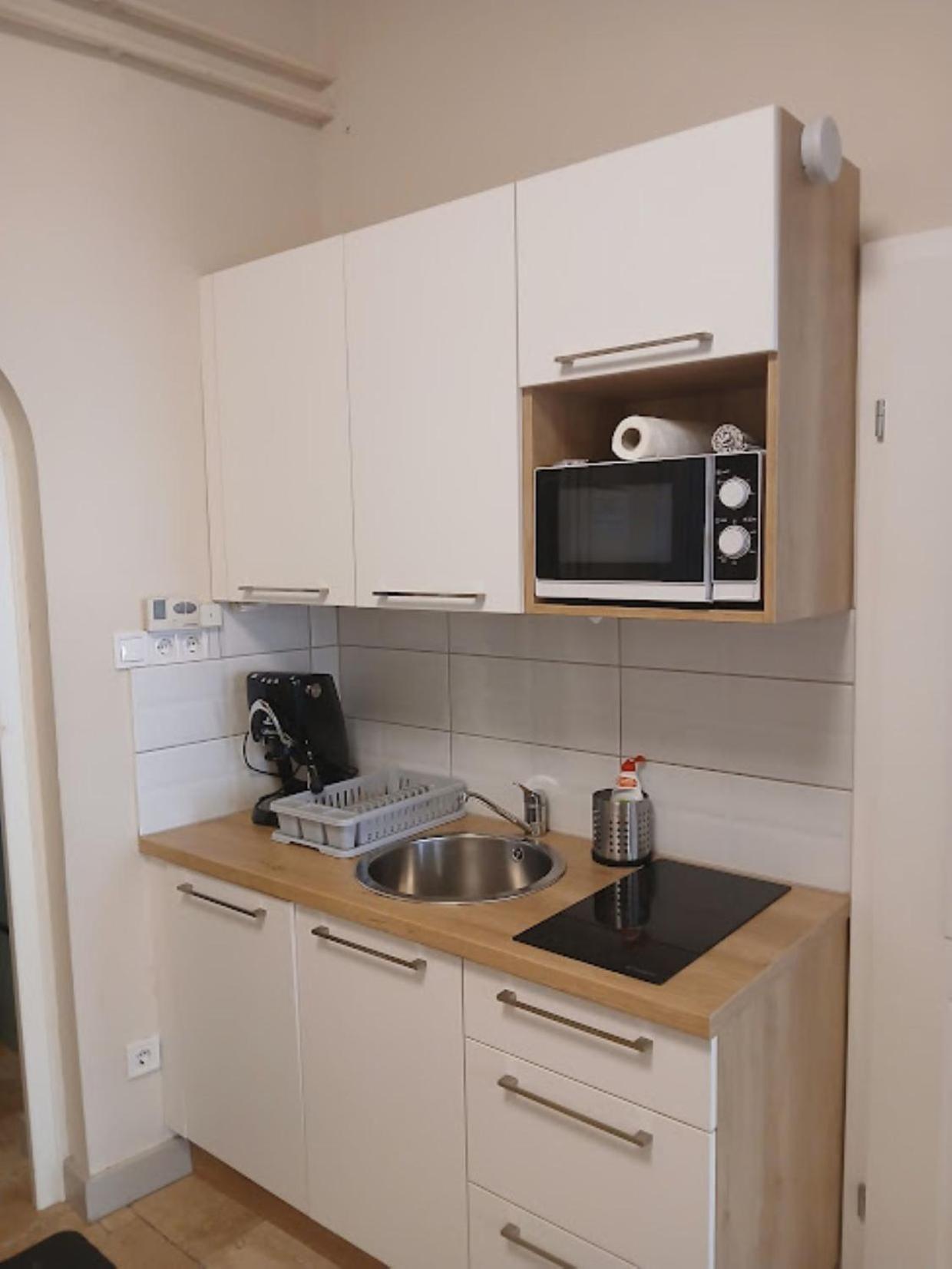 Soda Apartman Gyor Ngoại thất bức ảnh