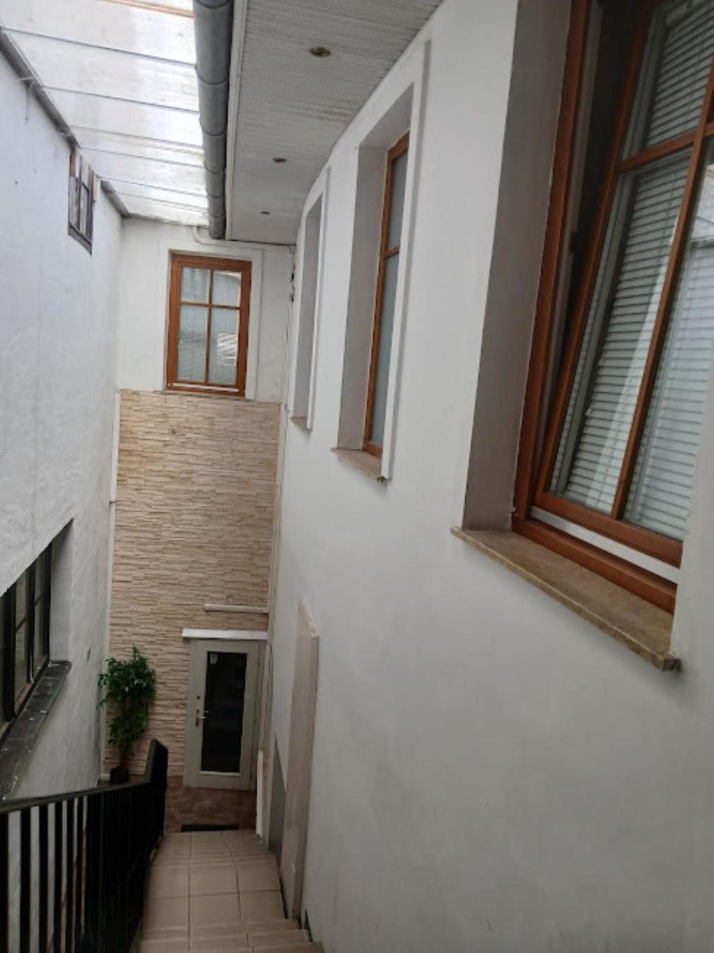 Soda Apartman Gyor Ngoại thất bức ảnh